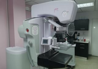 Mejoran atención a pacientes con nuevos equipos de radiología para hospitales del país 