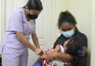 San Miguelito resalta labor de profesionales de la enfermería