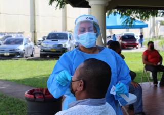 Autoridades de Salud en San Miguelito instan a la población vacunarse contra la Covid
