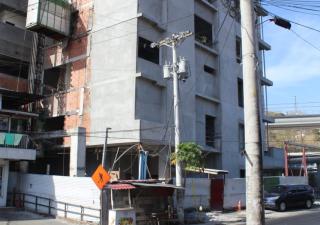 Policentro de salud de San Isidro lleva 60% de avance  