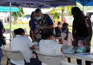 Buena concurrencia al proceso de vacunación Puesta al día, en las comunidades del distrito de San Miguelito