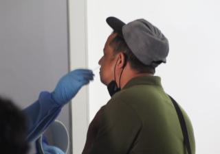 Trasladan puesto de hisopados a Metromall