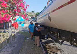 Salud realiza acciones de vigilancia en carros cisterna en San Miguelito