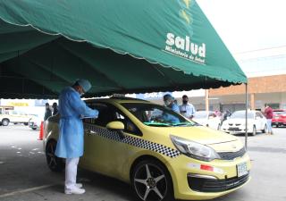 Salud realiza vacunación express en San Miguelito
