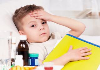Minsa advierte sobre los riesgos de la automedicación pediátrica