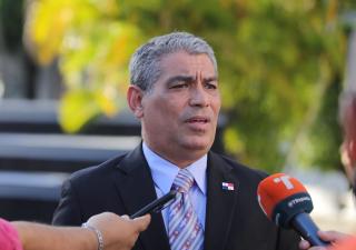 Cifras de Covid-19 han mejorado significativamente: ministro Sucre