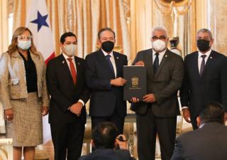 Sancionan Ley de Telesalud 