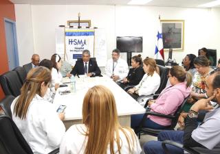 Viceministro aún reunido con gremios del HSMA.