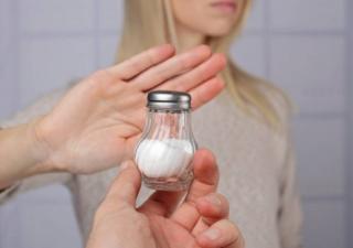 Minsa recomienda uso moderado de la sal;  “Menos sal más salud”