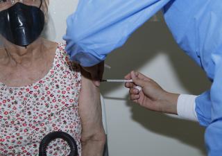 Panamá se posiciona como pionero en aplicación de la vacuna contra la COVID-19: OPS 