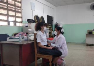 Continúa la vacunación en planteles educativos de Panamá Norte