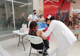 Minsa reitera importancia de aplicarse vacuna de refuerzo contra la COVID-19