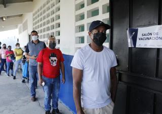 5,367,816 dosis de vacunas contra la COVID-19 se han colocado en Panamá 