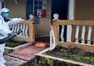 Realizan nebulización y limpieza en Cañazas