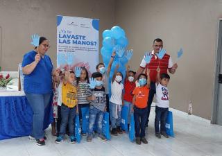 Promueven lavado de manos en escuelas en Veraguas
