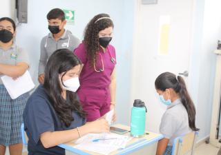Programa de Salud Escolar de adolescentes llega al Centro Educativo Juan José Cánovas en Atalaya 