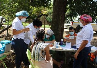 Gira médica integral en albergue de Los Caratales en Ponuga