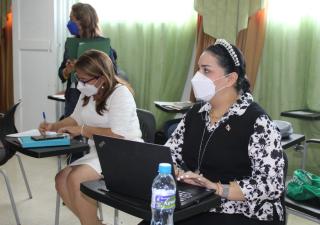 Capacitan personal administrativo y técnico de Salud en Veraguas