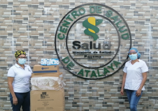 Centro de Salud de Atalaya recibe equipo de protección