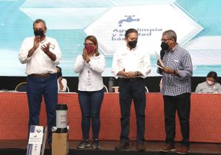 Minsa entrega insumos y equipos en Veraguas