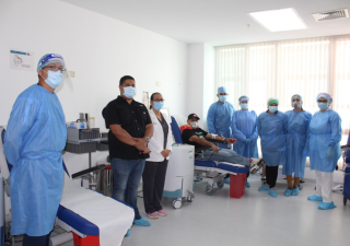 Primera donación de plasma de convaleciente en el "Chicho" Fábrega