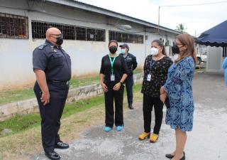 Directora regional de Veraguas visitó cárcel pública de Santiago
