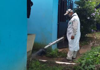 Se realiza nebulización en La Tronoza de Santiago