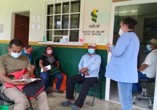 Capacitan a líderes comunitarios, Comité de Salud y Junta Administradora de Acueducto Rurales en Alto Ortiga de Santa Fe