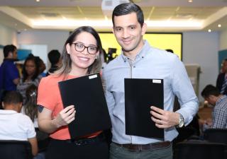 Siete panameños viajan a especializarse en medicina