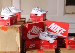 MINSA entrega donación de zapatillas y kits de aseo al HST