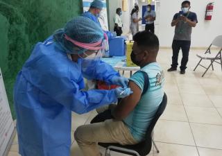  Vacunas llegan a Bocas del Toro