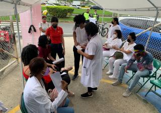 Centro de Salud de El Chorrillo realiza pruebas para la detección temprana de VIH a través de la clínica amigable