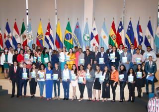 Minsa participa en el lanzamiento de la nueva política pública de la Juventud