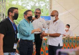 Ministerio de Salud entrega de medicamentos, insumos y equipos médicos a la región de Colón