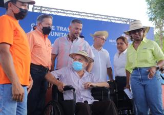 Autoridades de Salud entregan insumos para el mejoramiento y rehabilitación de acueductos rurales, medicamentos e infraestructuras en la provincia de Los Santos