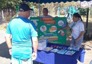 Orientan a la población herrerana sobre prevención e enfermedades 