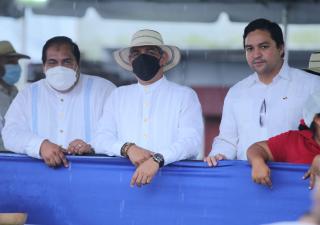 El Ministerio de Salud de Panamá Oeste en  operativo durante la ruta del desfile de La Chorrera.