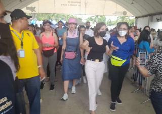 Masiva jornada de vacunación en el Parque Omar