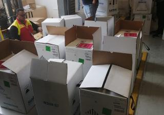 Llega nuevo lote de vacunas bivalentes contra la COVID-19