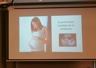 Actualizan  en diversos temas a odontólogos de la región Metropolitana de Salud 