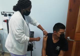  Salud insta a los bocatoreños vacunarse contra la influenza