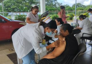Concurrida asistencia en puestos fijos de vacunación en la región de Chiriquí