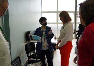 IENDI inaugura la sala de lactancias materna y recibe donaciones del Despacho de la Primera Dama