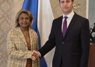 Panamá firma acuerdo de cooperación sanitaria con Rusia