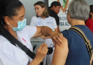 Más de 20 mil dosis contra la Influenza se aplicaron durante el fin de semana
