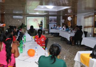 Capacitación de parteras busca reducir la mortalidad materna e infantil en comunidades de difícil acceso