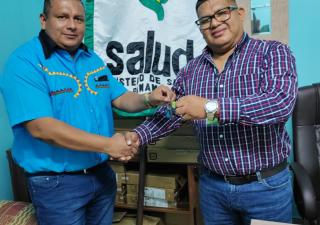Dr. Bernaldo Bejerano García asume la Dirección Comarcal Ngäbe Buglé
