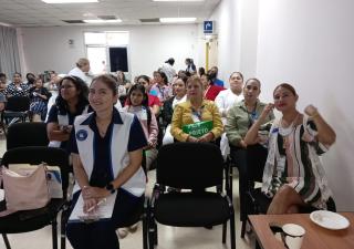 Jornada docente multidisciplinaria durante el aniversario del Hospital Regional Nicolás A. Solano
