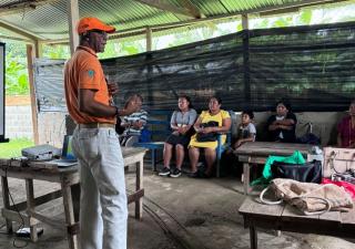Promotores de Salud realizan jornada educativa en la comunidad 4 de Abril en Changuinola