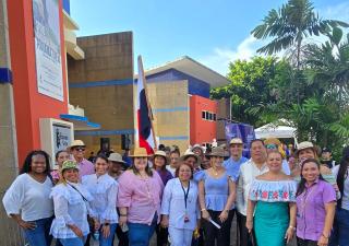 Delegación del Policentro de Parque Lefevre participó de la conmemoración del 15 de agosto y reiteró a la población la importancia de eliminar los criaderos